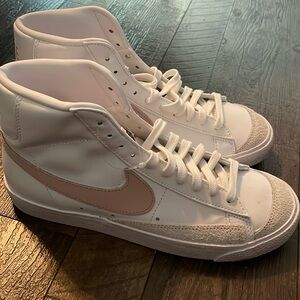 Nike blazer ‘77